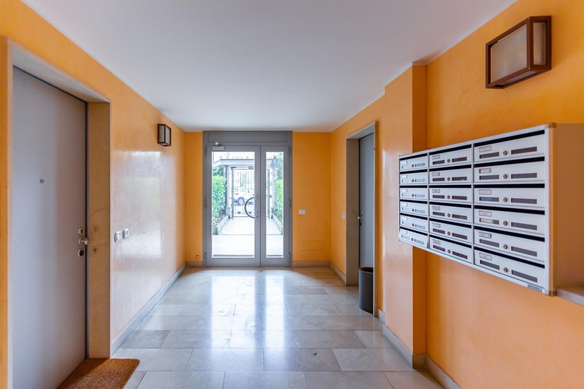 Milano Balcony Apt Apartamento Exterior foto
